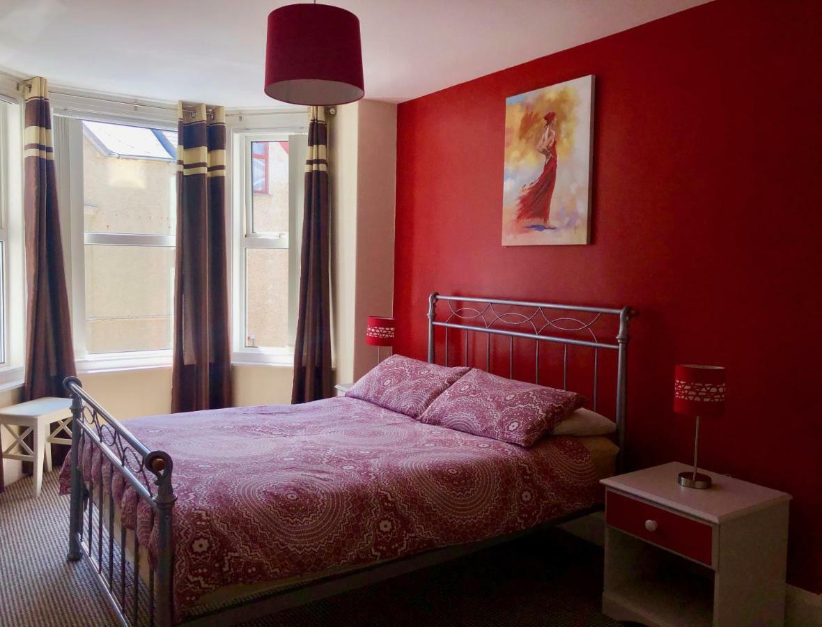 Princess St Apartments Portrush Luaran gambar